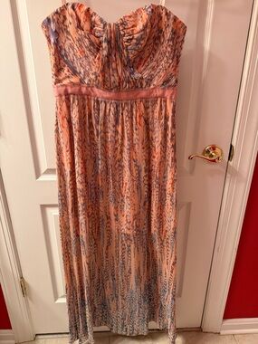 BCBGMaxAzria Strapless Peach and Gray Printed Gown